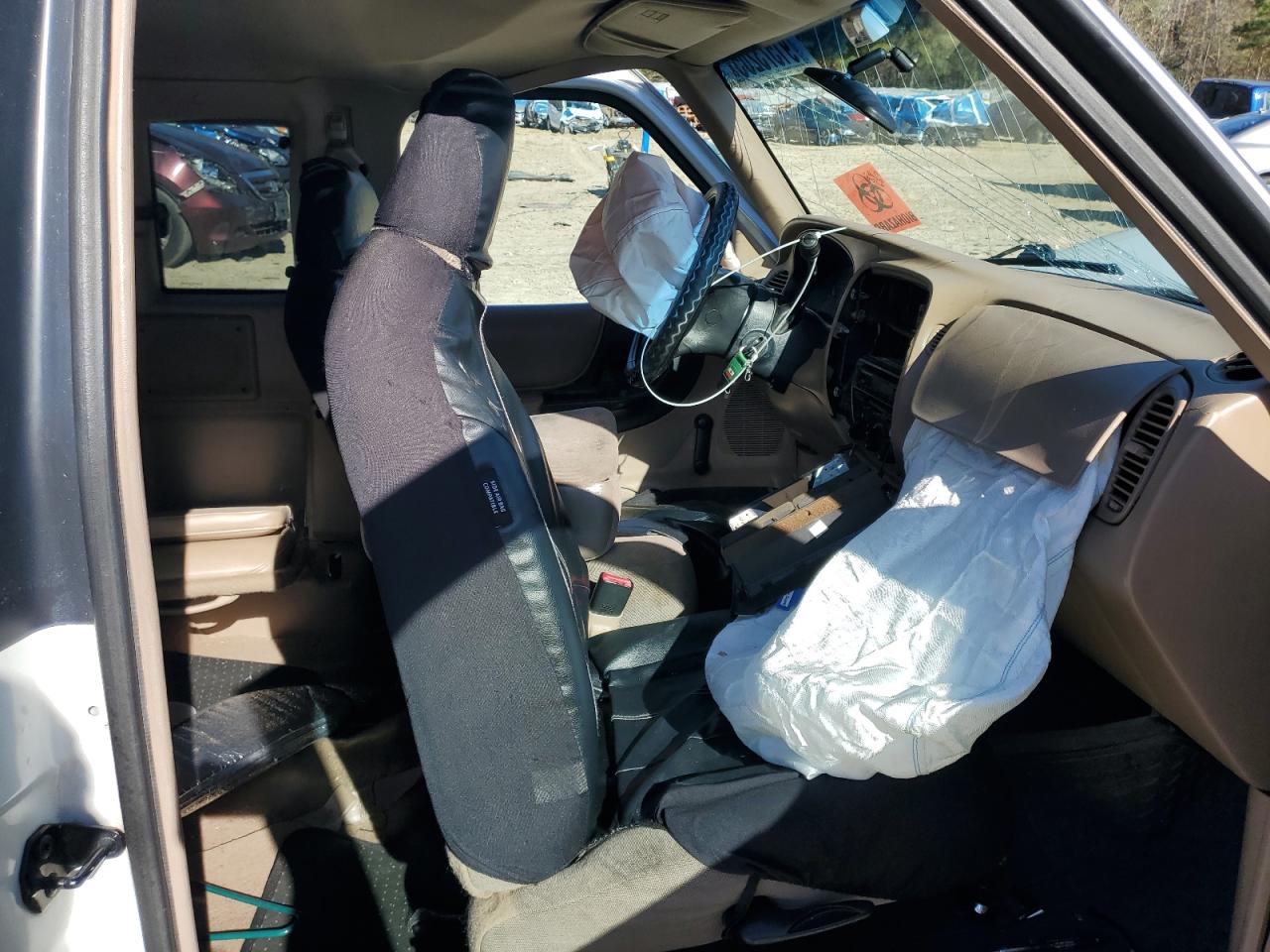 1999 Mazda B3000 Cab Plus VIN: 4F4YR16V4XTM17476 Lot: 91573205