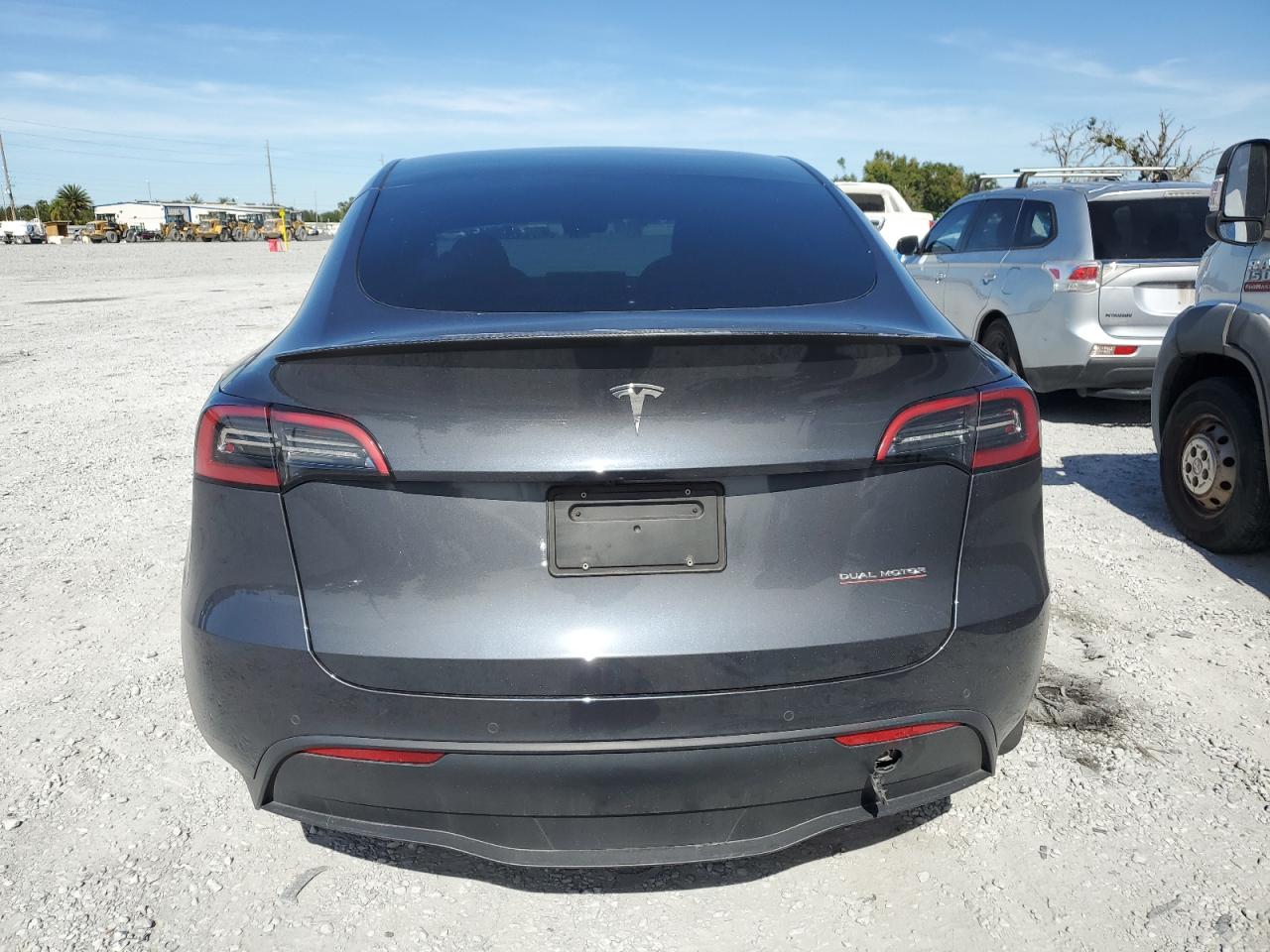 2022 Tesla Model Y VIN: 7SAYGDEF6NF521271 Lot: 92212045