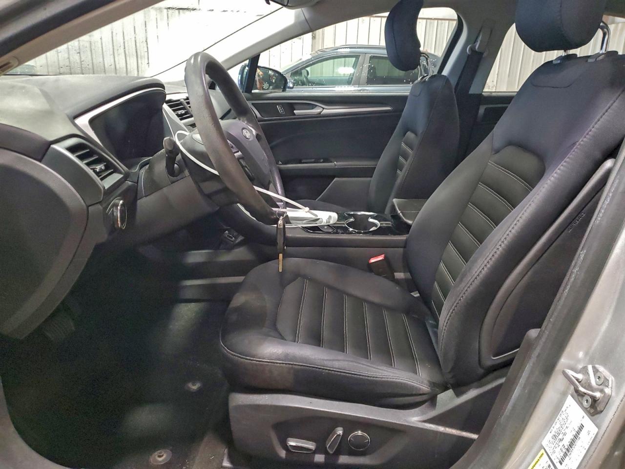 2015 Ford Fusion Se VIN: 3FA6P0H76FR151544 Lot: 93115665