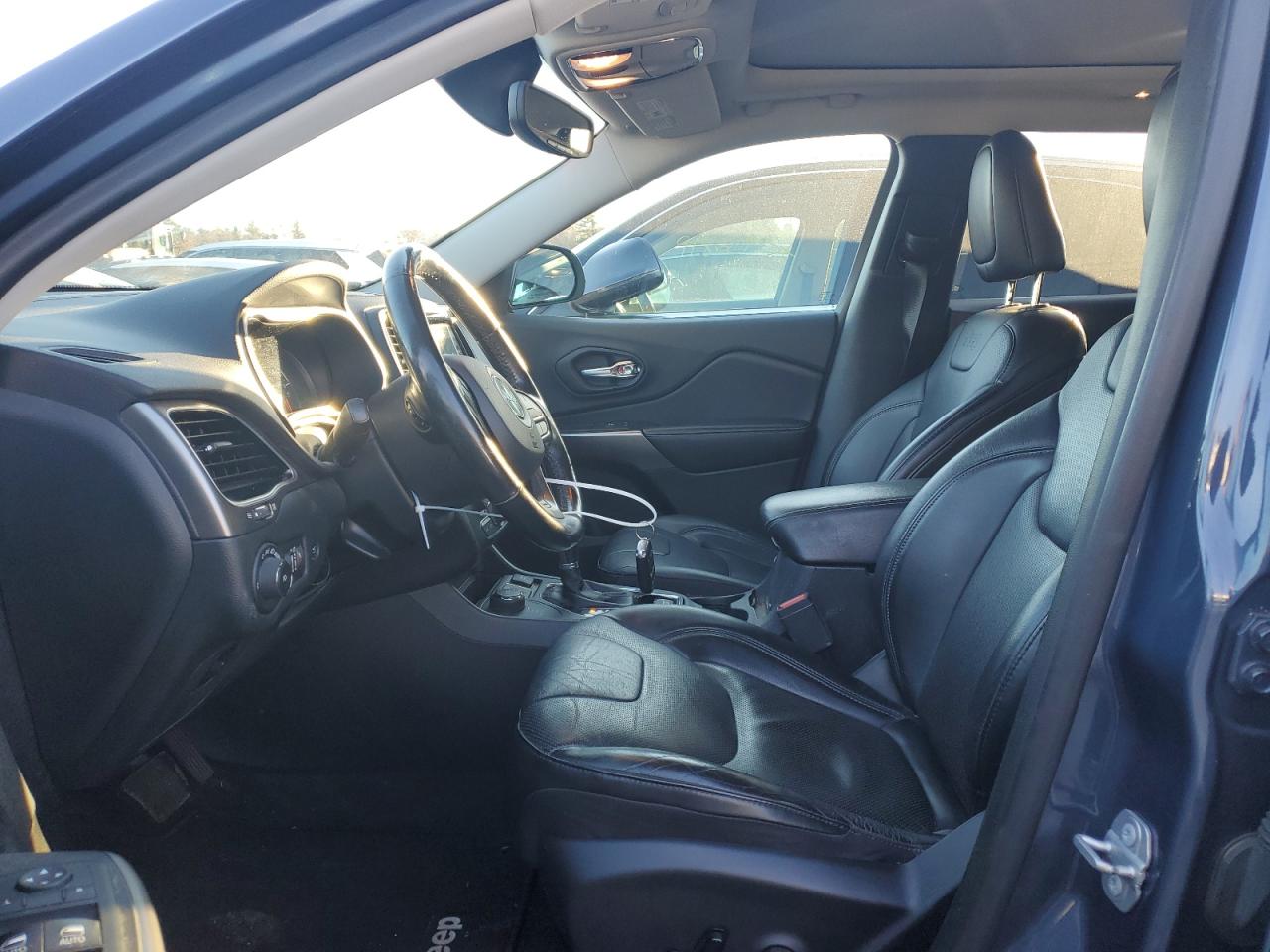 2019 Jeep Cherokee Limited VIN: 1C4PJMDX2KD452277 Lot: 92882285