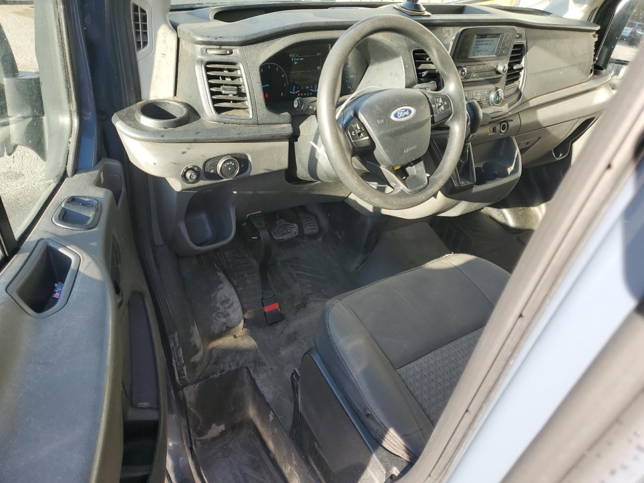 2020 Ford Transit 250 Delivery Van VIN: 1FTBR3X84LKB27869 Lot: 90248695