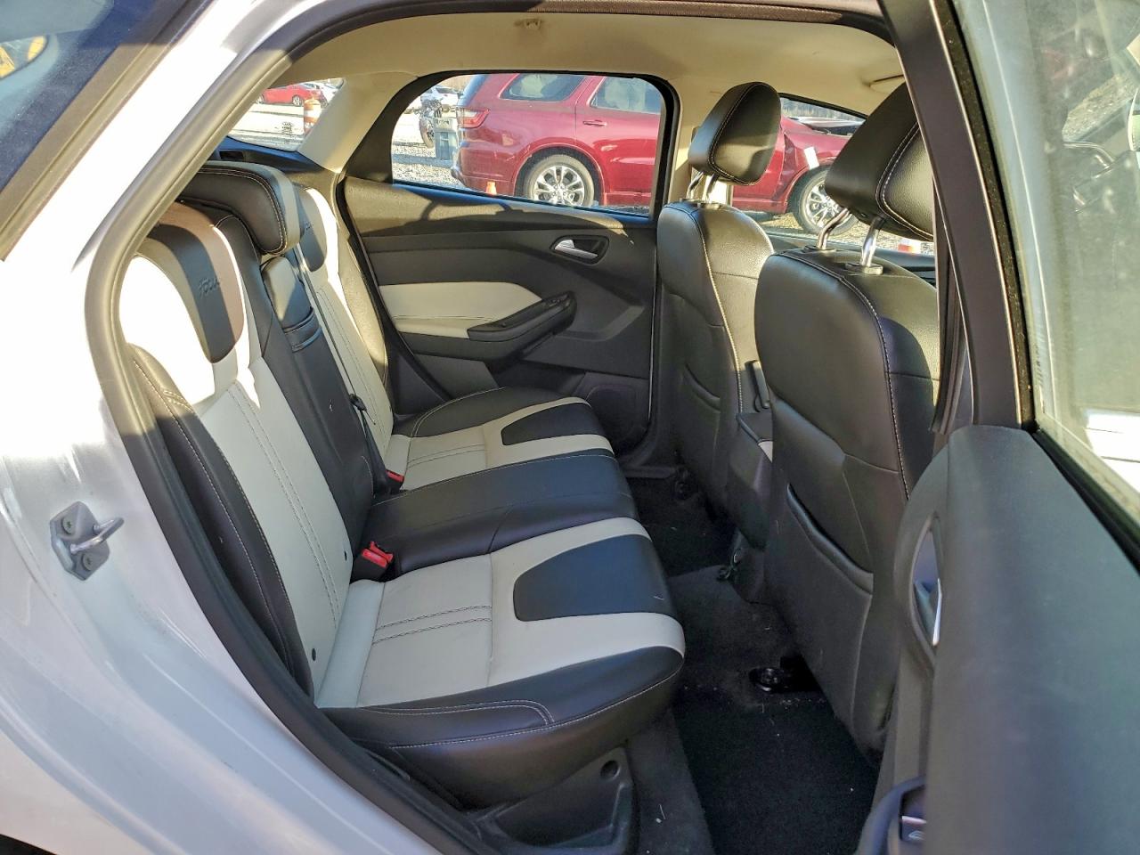 2012 Ford Focus Sel VIN: 1FAHP3M21CL128218 Lot: 94337605