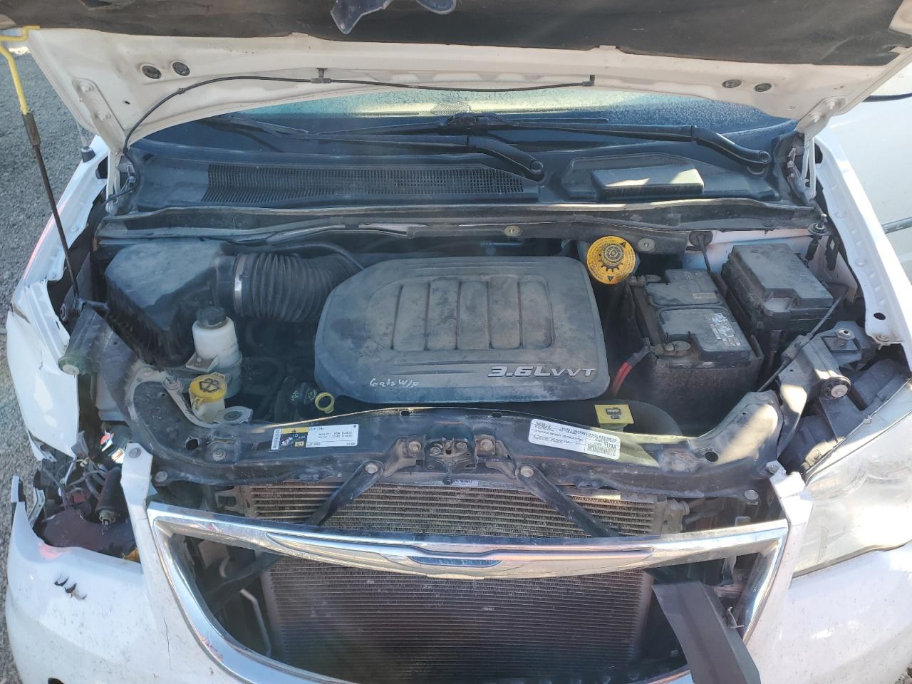 2015 Chrysler Town & Country Touring VIN: 2C4RC1BG3FR677475 Lot: 91988605