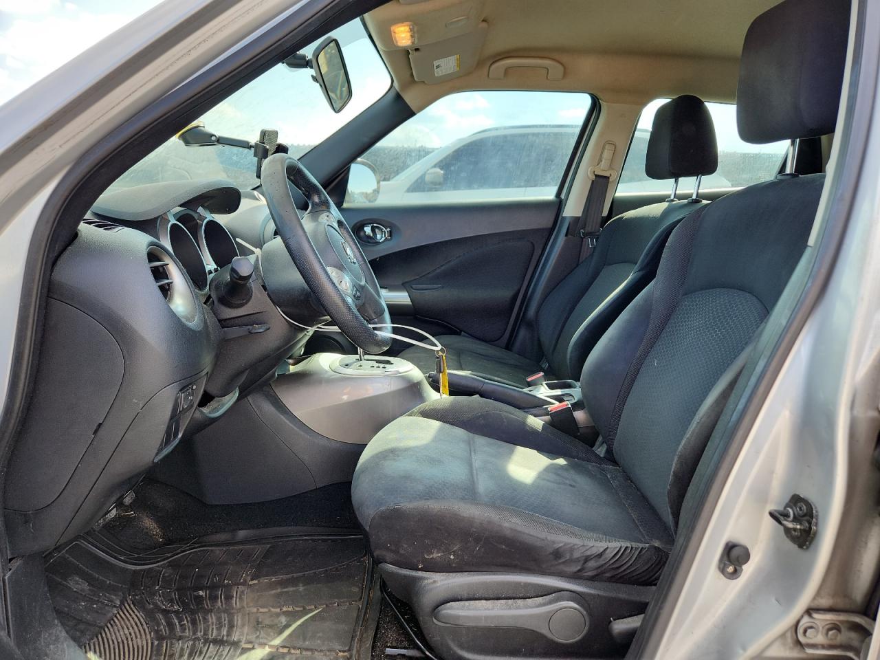 2013 Nissan Juke S VIN: JN8AF5MR5DT209588 Lot: 91694555