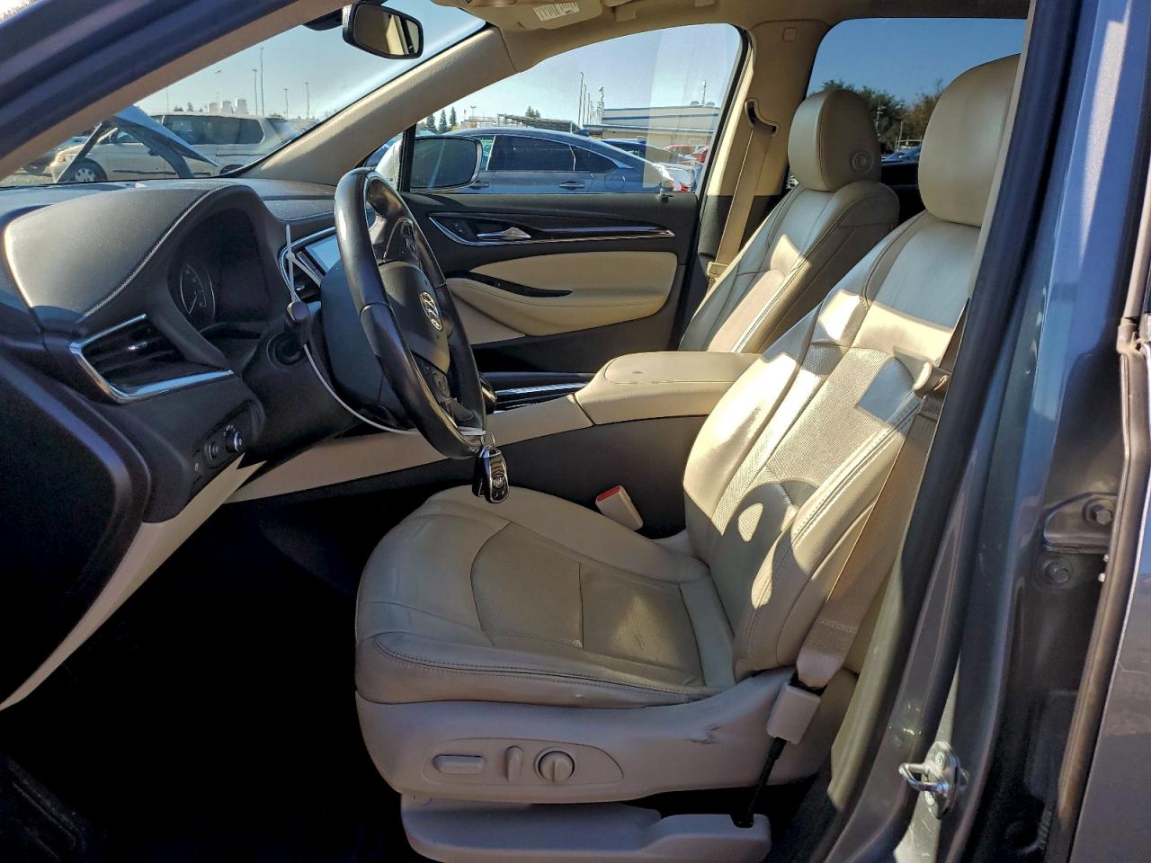 2018 Buick Enclave Essence VIN: 5GAEVAKW9JJ263602 Lot: 93495825