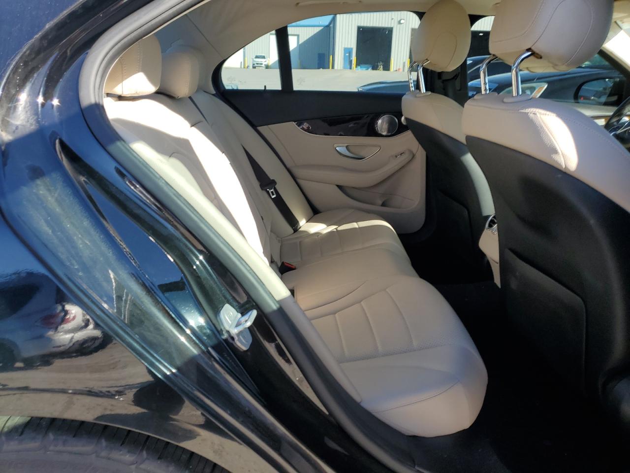 2015 Mercedes-Benz C 300 VIN: 55SWF4JB3FU078703 Lot: 91109945