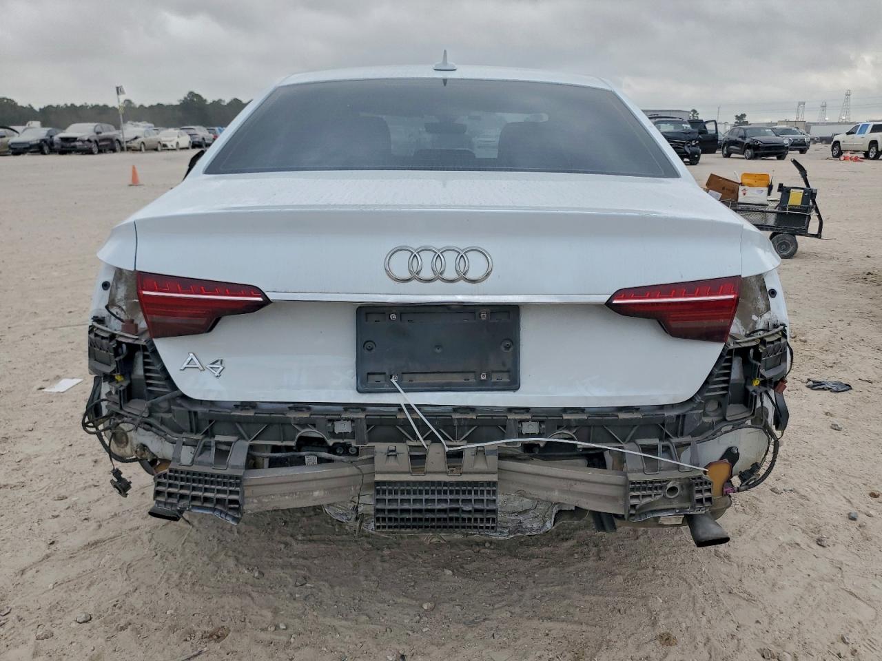 2020 Audi A4 Premium Plus VIN: WAUHMAF41LA072795 Lot: 93923035