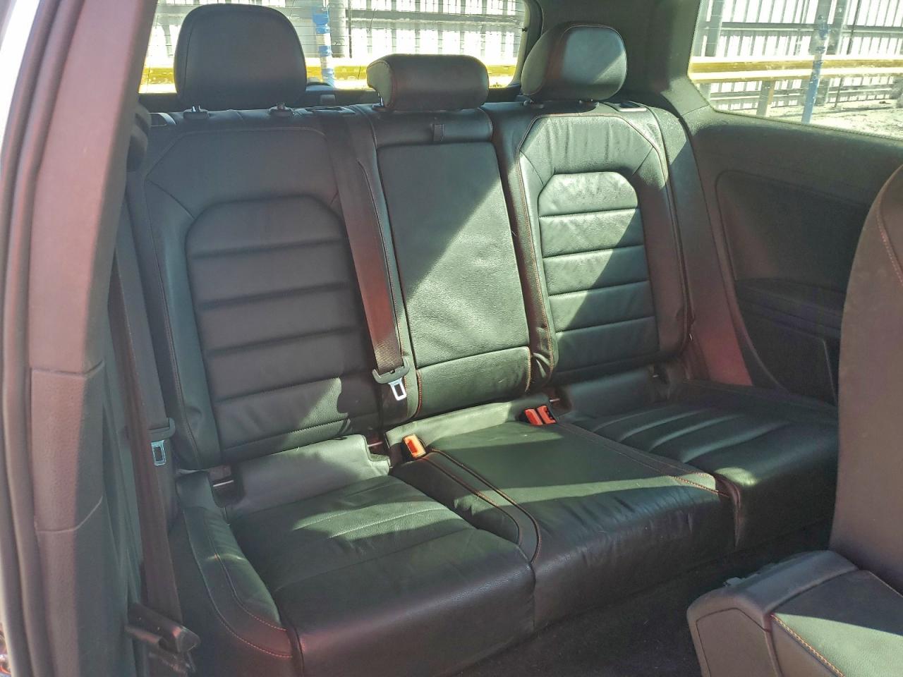 2015 Volkswagen Gti VIN: 3VWYT7AU1FM038439 Lot: 94038955