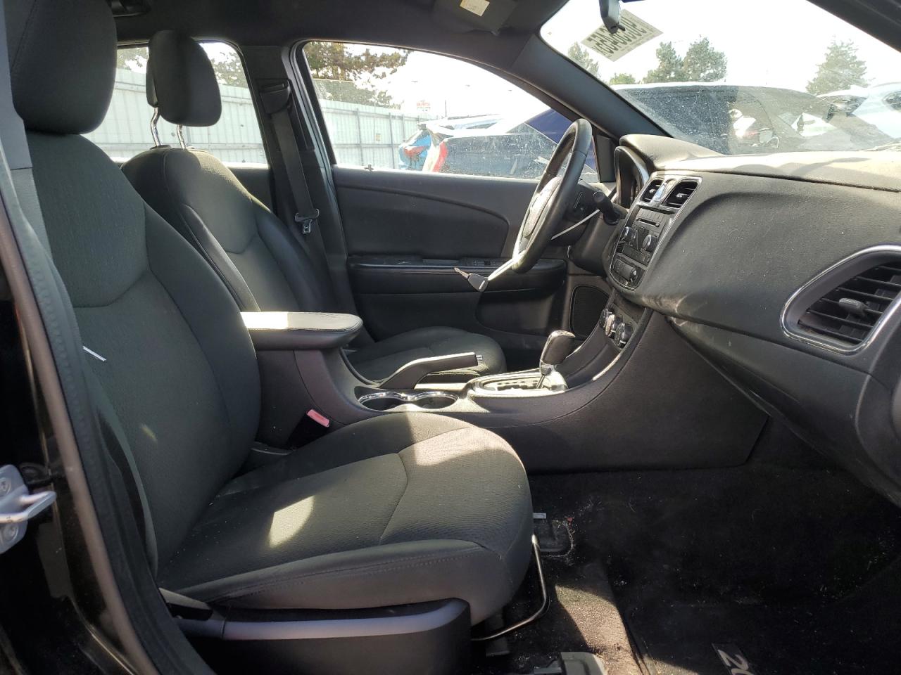 2011 Chrysler 200 Touring VIN: 1C3BC1FG2BN553060 Lot: 90356455