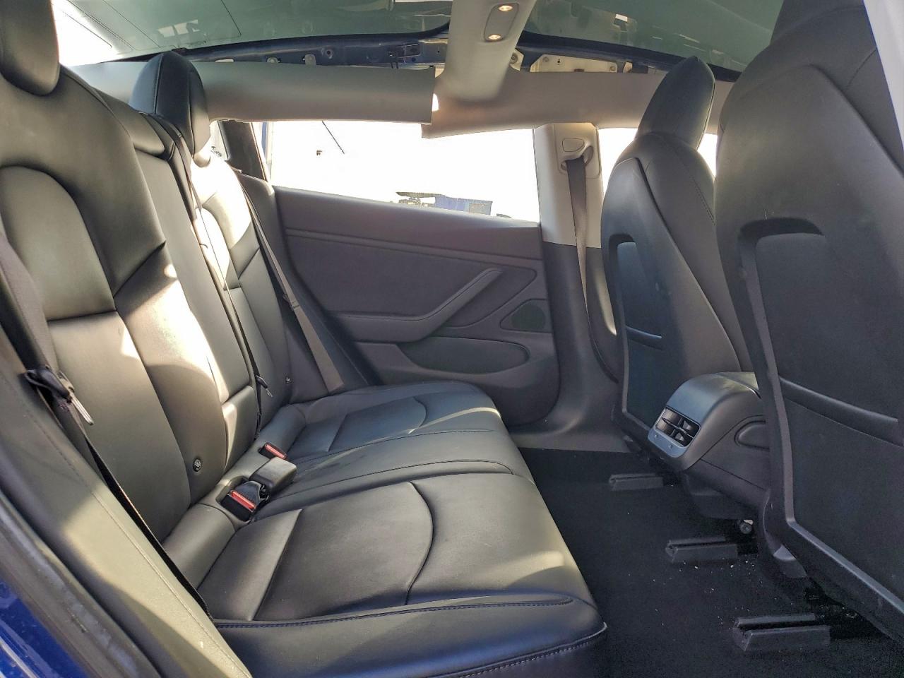 2018 Tesla Model 3 VIN: 5YJ3E1EA1JF004678 Lot: 94313125