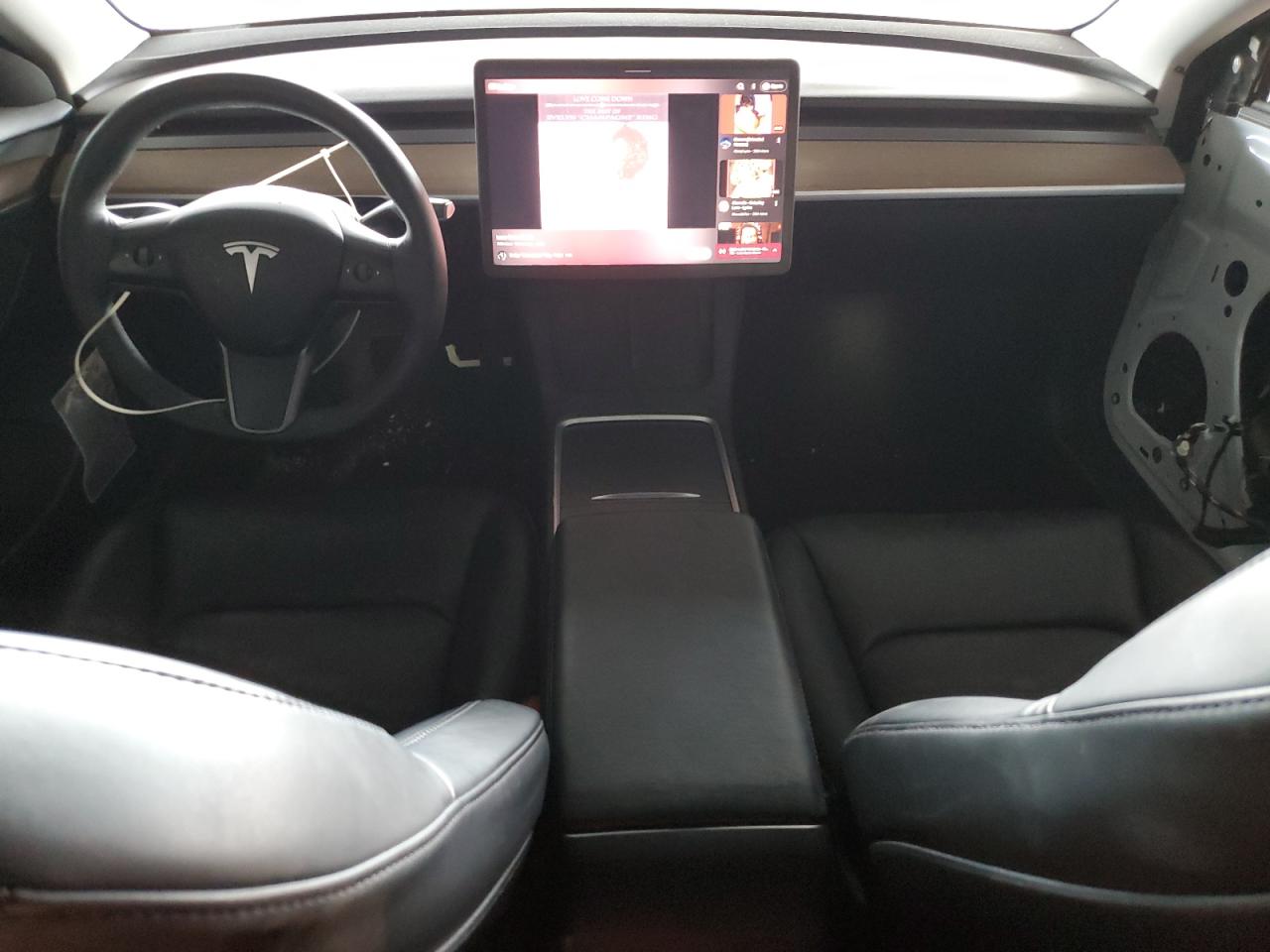 2022 Tesla Model 3 VIN: 5YJ3E1EB1NF157043 Lot: 92503135