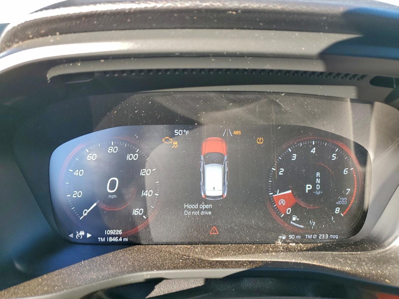 2019 Volvo Xc40 T5 Momentum VIN: YV4162XZXK2006010 Lot: 94130625