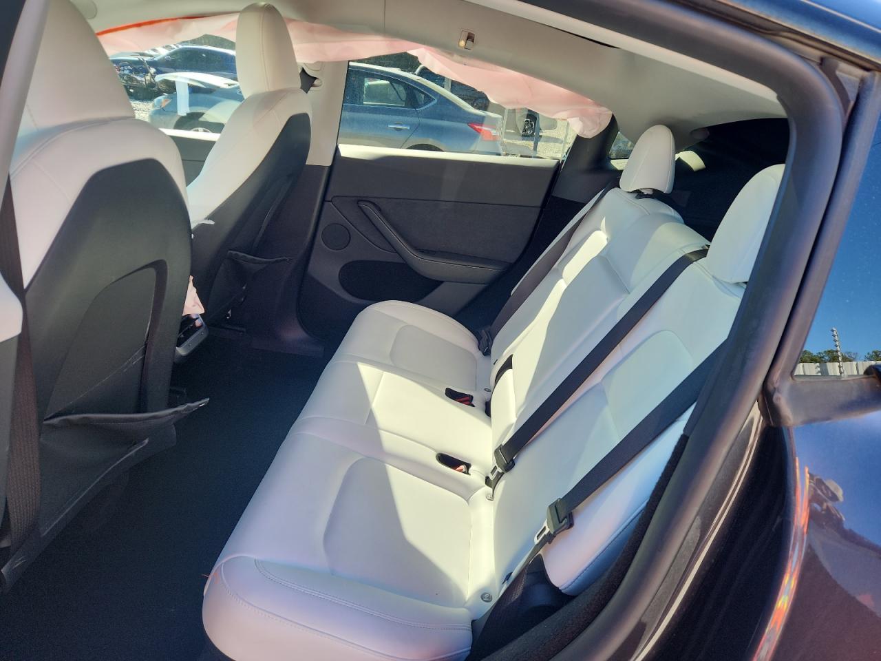 2024 Tesla Model Y VIN: 7SAYGDED8RA307366 Lot: 92084915