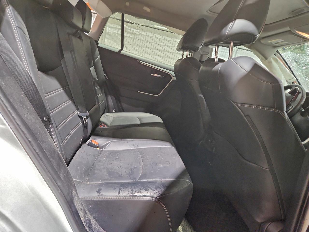 2020 Toyota Rav4 Xle VIN: 2T3R1RFVXLW093931 Lot: 94464845