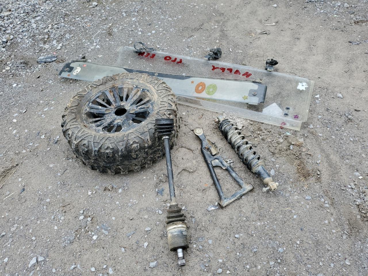 2016 Honda Pioneer 1000 Utility Vehicle VIN: 1HFVE04PXG4000403 Lot: 90894955