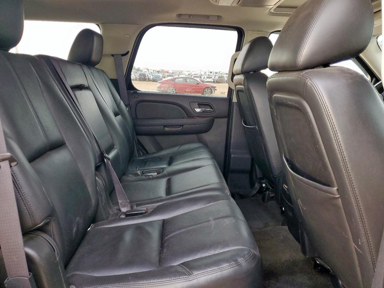 2013 Chevrolet Tahoe K1500 Lt VIN: 1GNSKBE03DR106961 Lot: 93983165