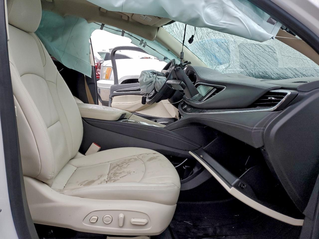 2023 Buick Enclave Premium VIN: 5GAEVBKW5PJ195670 Lot: 93697125