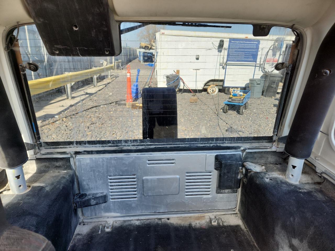 2003 Jeep Wrangler / Tj Sport VIN: 1J4F449S03P347568 Lot: 92825945