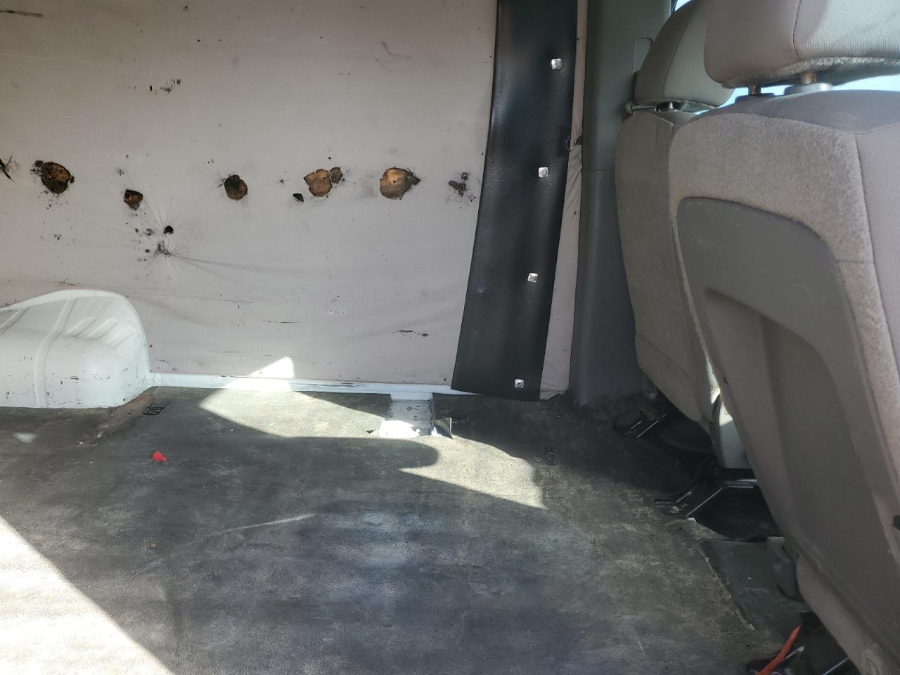 2015 Nissan Nv 1500 VIN: 1N6BF0KM8FN807494 Lot: 91857135