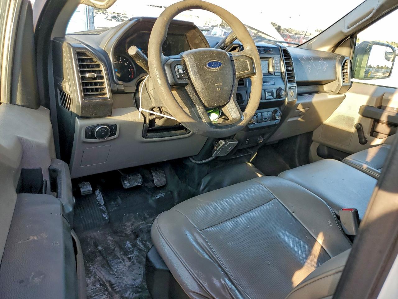 2016 Ford F150 VIN: 1FTMF1CFXGKD49171 Lot: 93969765