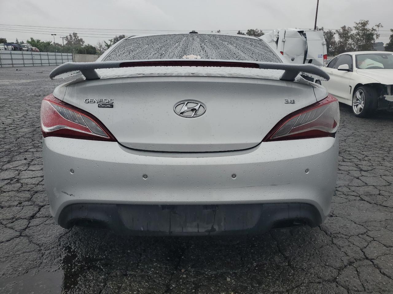 2016 Hyundai Genesis Coupe 3.8 R-Spec VIN: KMHHU6KJ9GU133595 Lot: 93093905