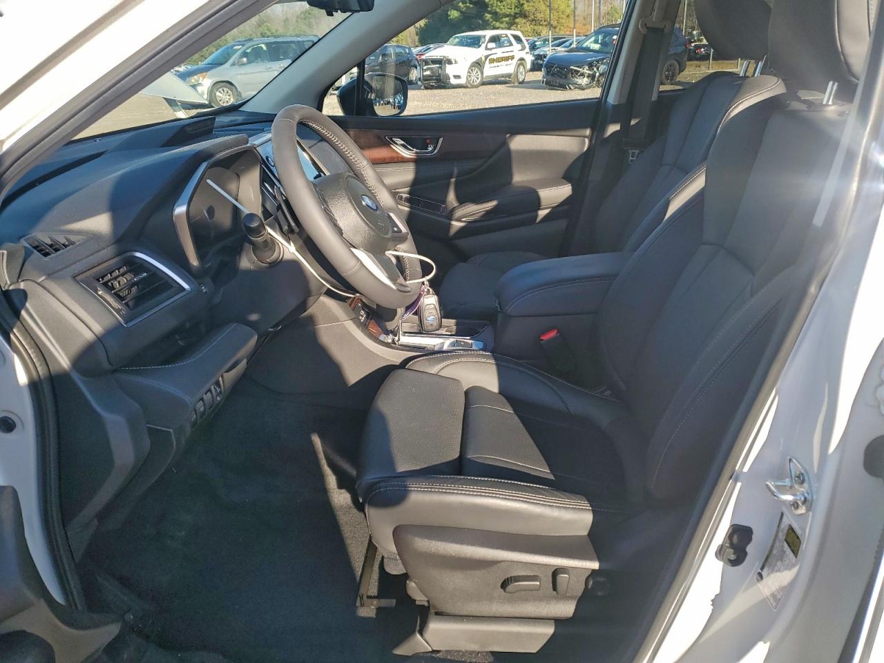 2025 Subaru Ascent Touring VIN: 4S4WMAUD4S3420830 Lot: 93917865