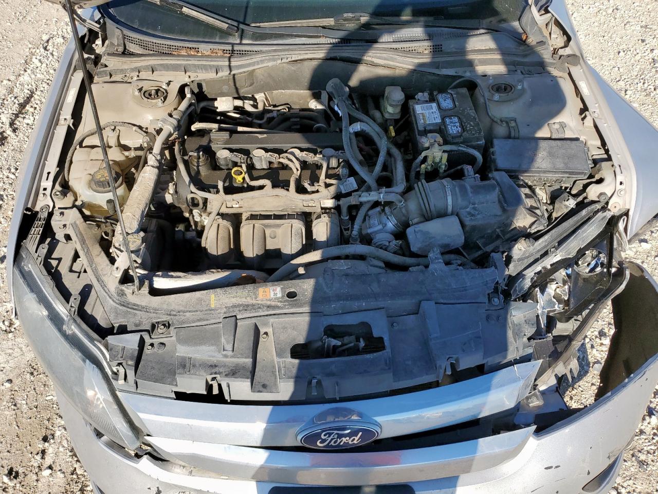 2010 Ford Fusion Se VIN: 3FAHP0HA8AR330715 Lot: 90916405