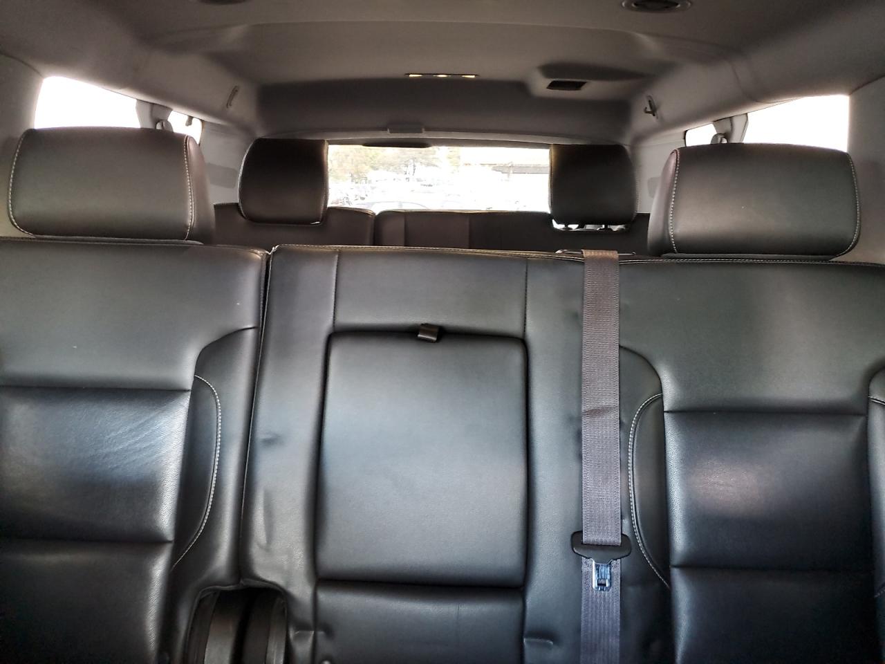 2015 Chevrolet Suburban K1500 Lt VIN: 1GNSKJKC1FR569452 Lot: 93668455