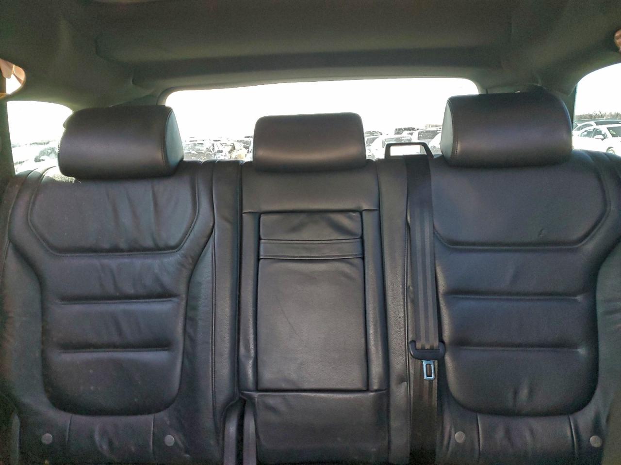 2014 Volkswagen Touareg V6 VIN: WVGDF9BP9ED004719 Lot: 94344025