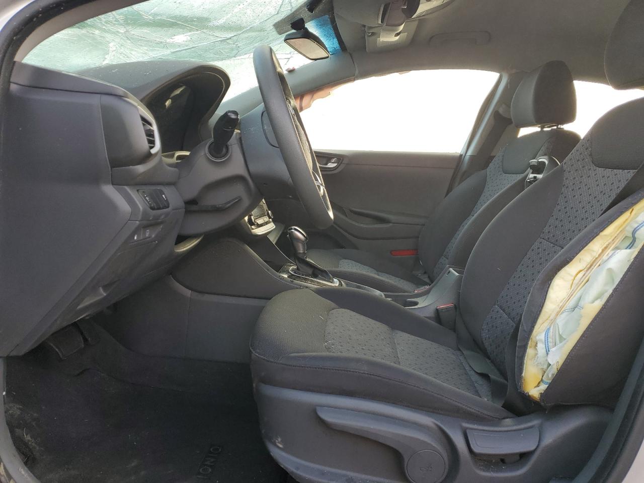 2018 Hyundai Ioniq Blue VIN: KMHC65LC1JU060034 Lot: 93595605