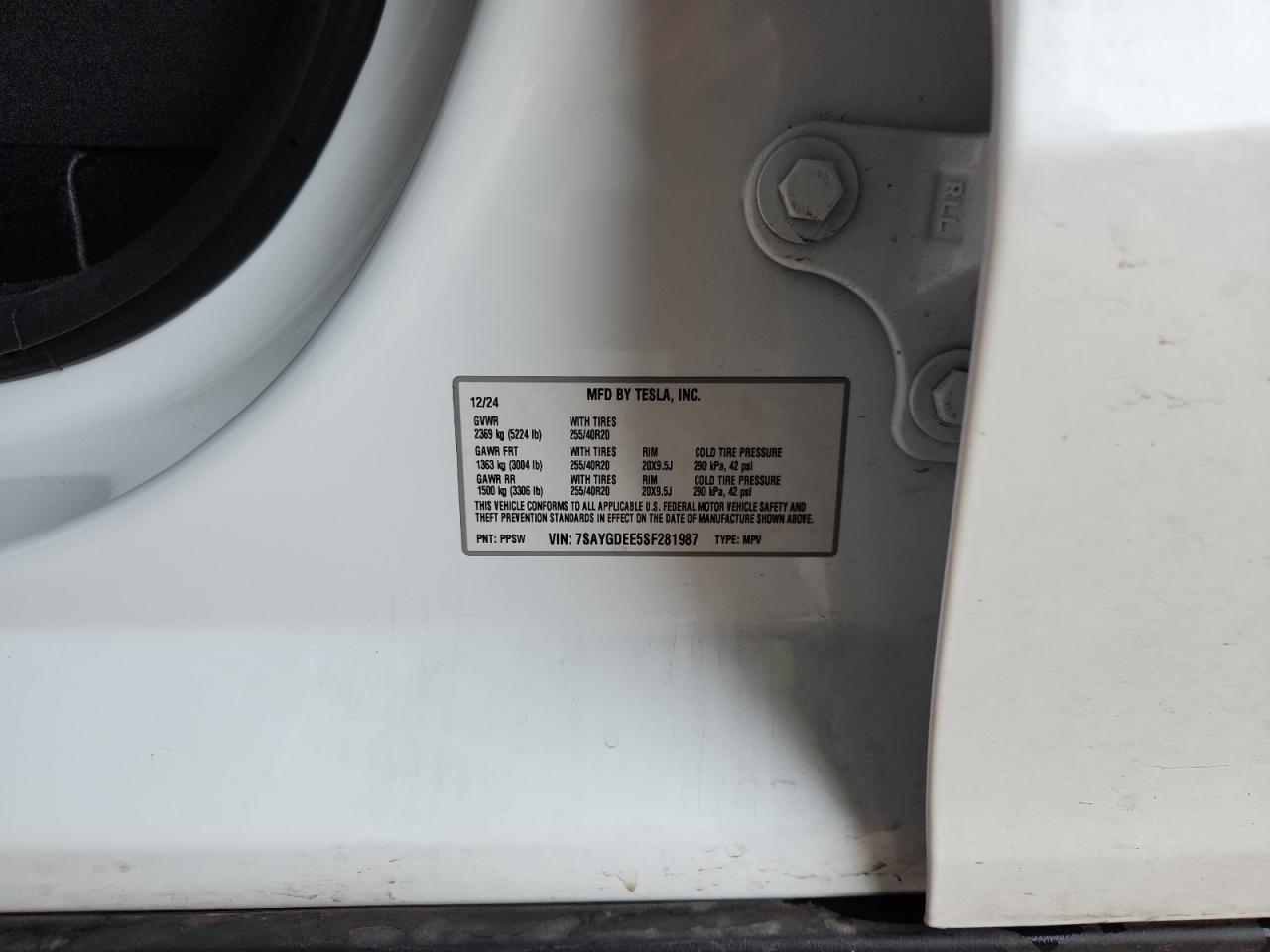 2025 Tesla Model Y VIN: 7SAYGDEE5SF281987 Lot: 91922175