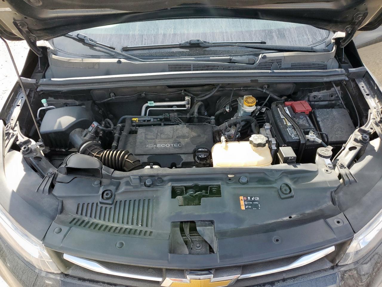 2018 Chevrolet Trax Ls VIN: 3GNCJKSB8JL402395 Lot: 92924435