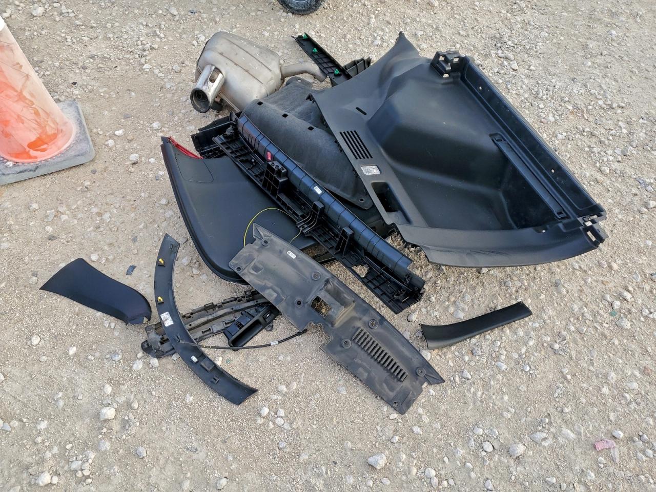 2017 Honda Cr-V Touring VIN: 5J6RW1H9XHL007699 Lot: 92131905