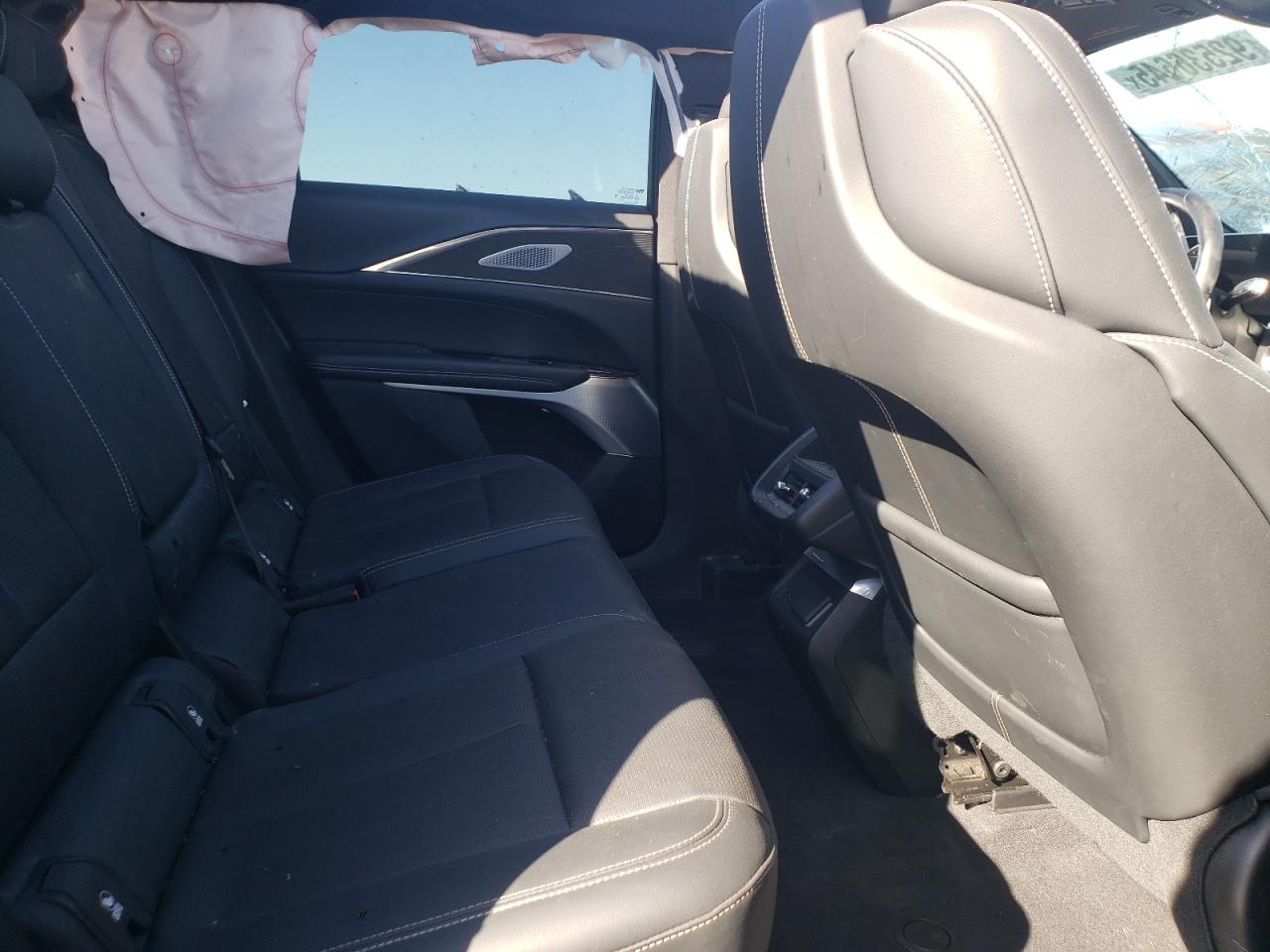 2024 Cadillac Lyriq Luxury VIN: 1GYKPRRL0RZ113293 Lot: 92536645