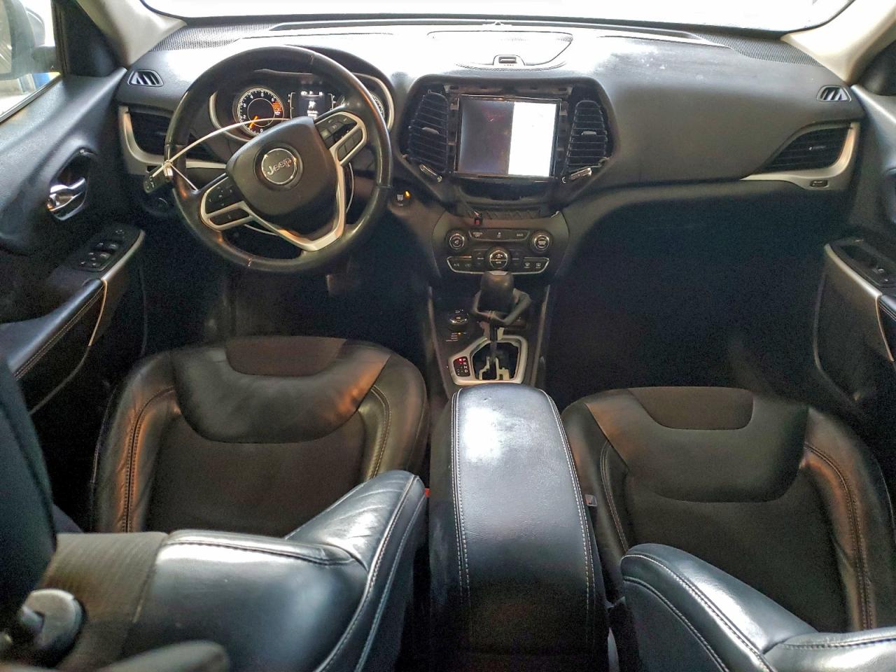 2018 Jeep Cherokee Latitude Plus VIN: 1C4PJMLB3JD513026 Lot: 93369455