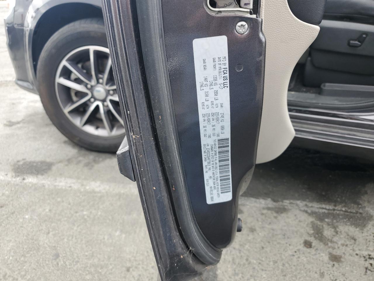 2017 Dodge Grand Caravan Sxt VIN: 2C4RDGCG5HR773819 Lot: 91360675