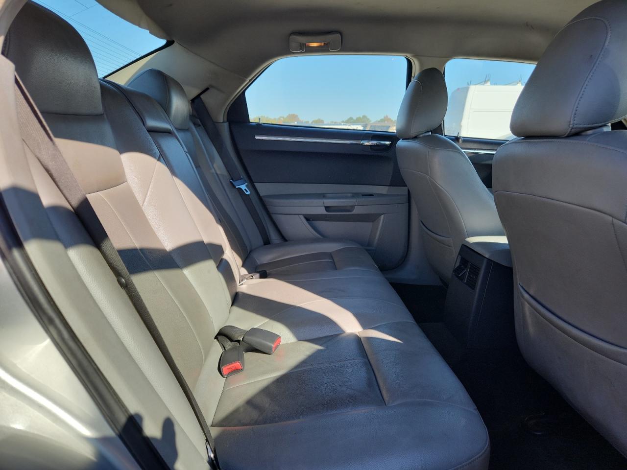 2007 Chrysler 300 Touring VIN: 2C3KA53GX7H799565 Lot: 91416555