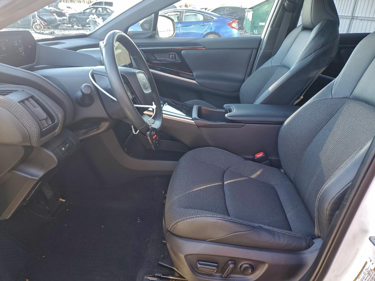 2024 Toyota Bz4X Xle VIN: JTMABACA8RA078235 Lot: 93921465