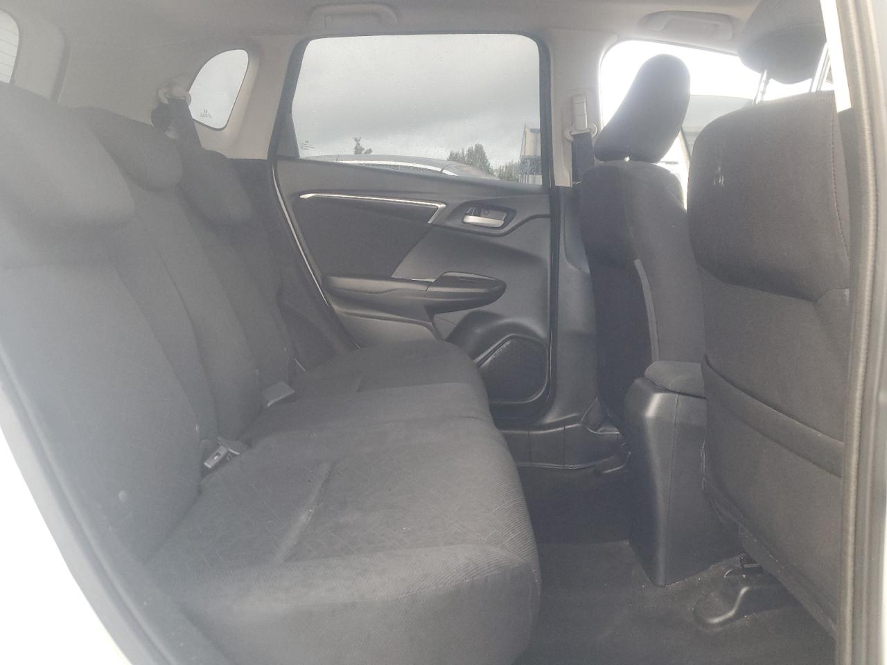 2015 Honda Fit Ex VIN: 3HGGK5H88FM736188 Lot: 93294655