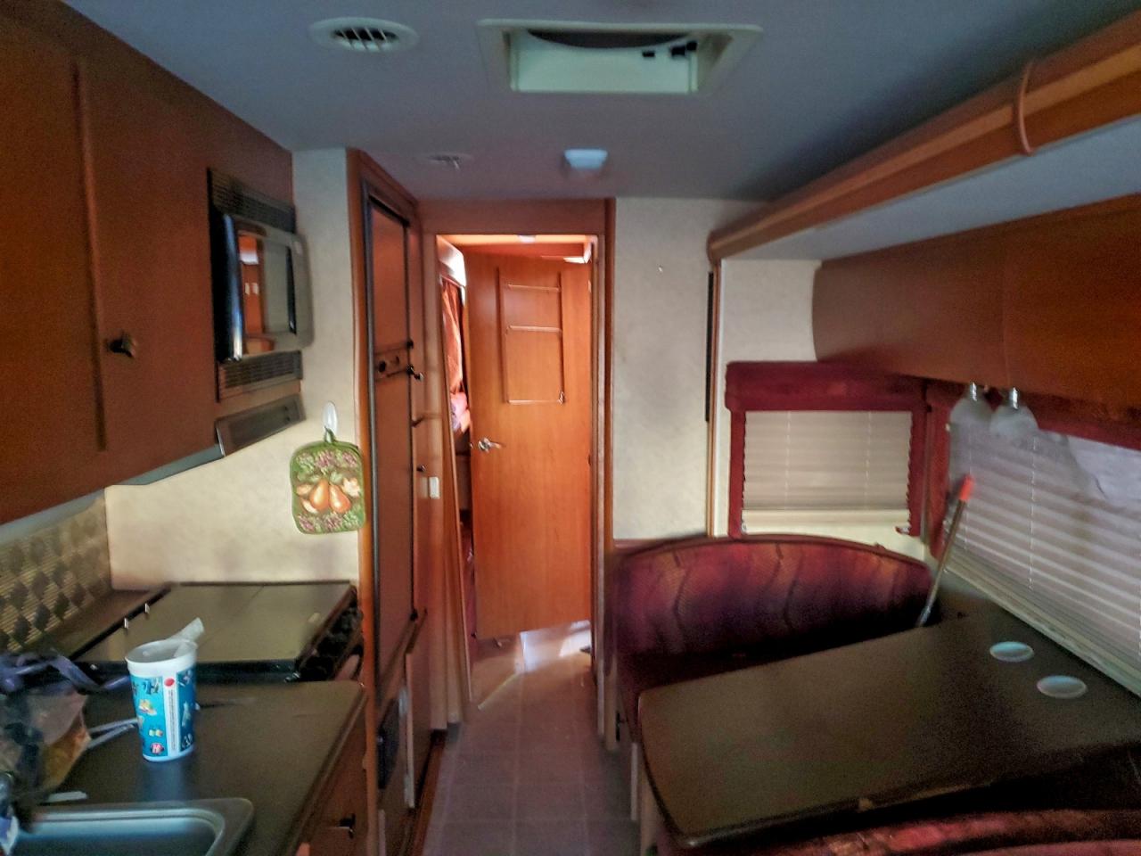 2007 Ford F550 Super Duty Stripped Chassis VIN: 1F6NF53Y170A03666 Lot: 93976965