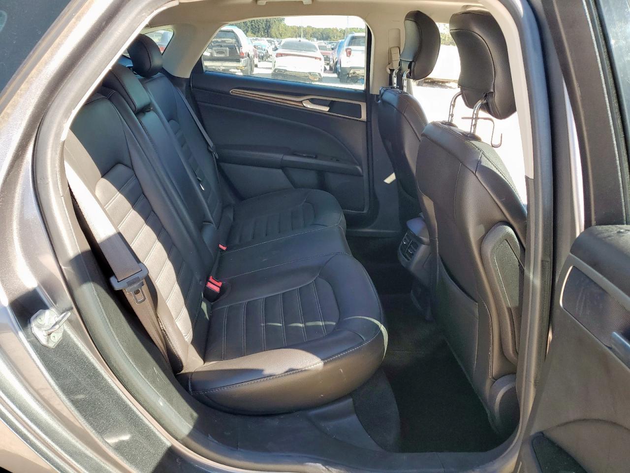 2014 Ford Fusion Se VIN: 3FA6P0H93ER110756 Lot: 92101905