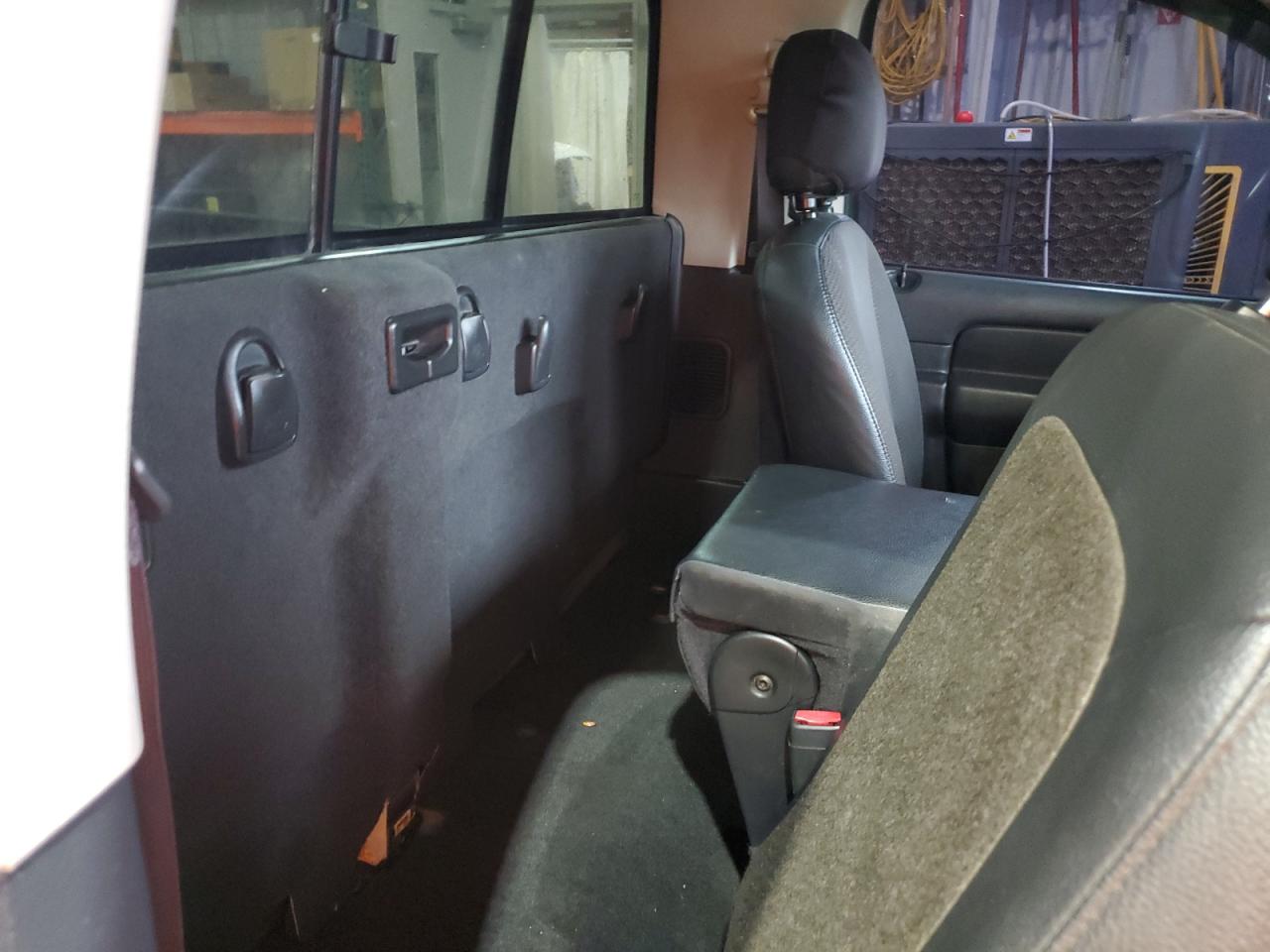 2005 Dodge Ram 1500 St VIN: 1D7HU16N55J550625 Lot: 93650415