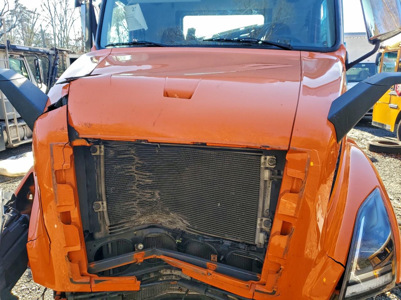 2021 Volvo Vnr Semi Truck VIN: 4V4WC9EH9MN286433 Lot: 92018865