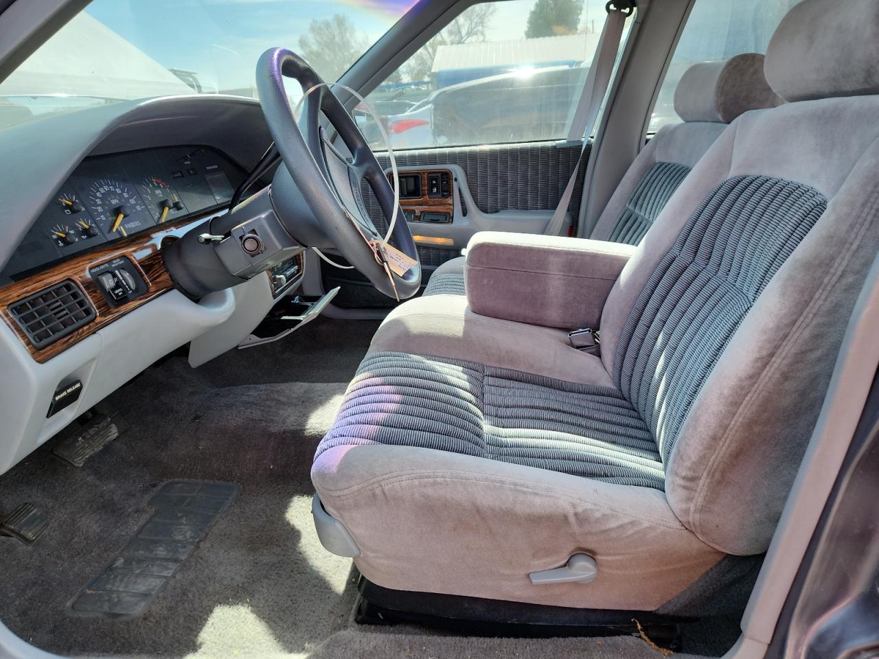 1991 Pontiac Bonneville Le VIN: 1G2HX54C8M1229966 Lot: 92473275