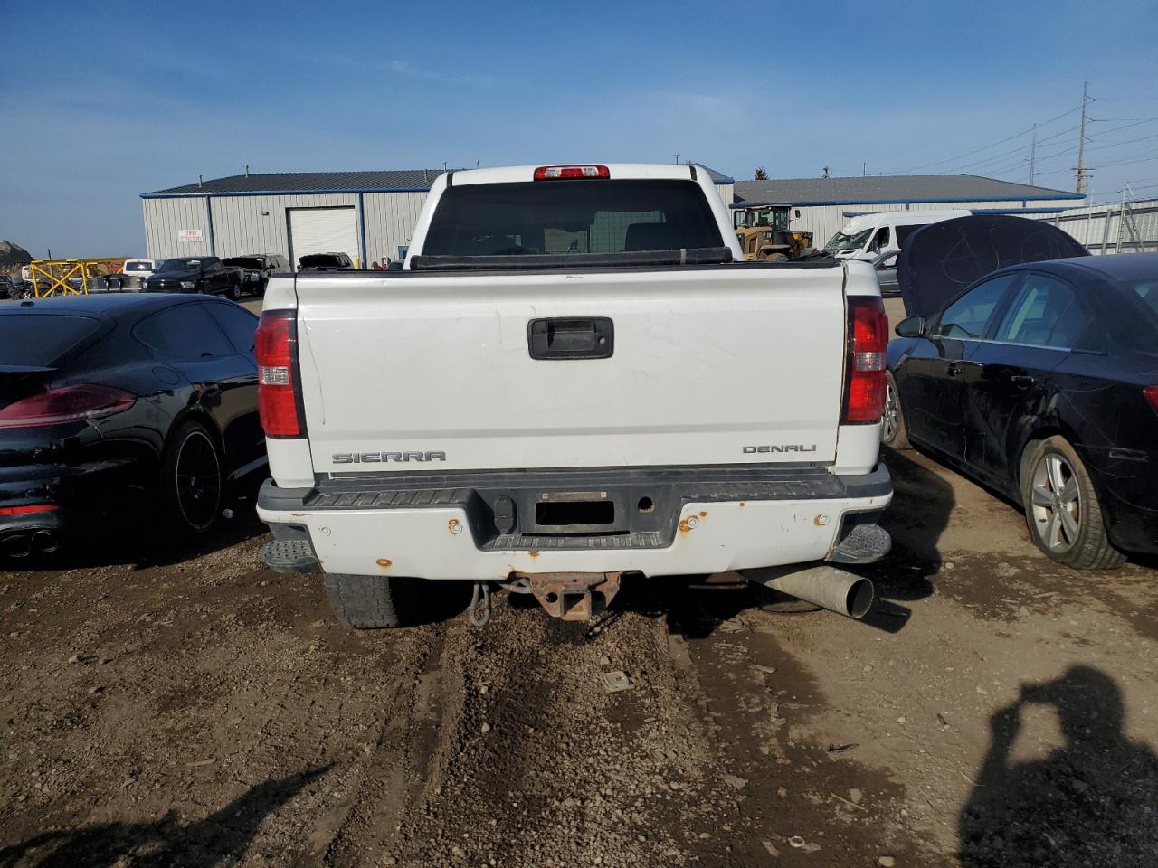 2015 GMC Sierra K2500 Denali VIN: 1GT120E81FF525720 Lot: 91886255