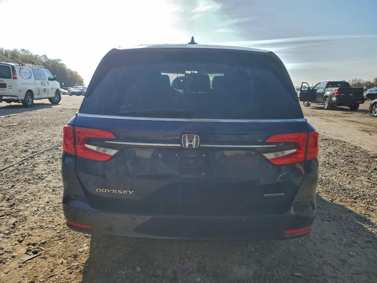 2022 Honda Odyssey Touring VIN: 5FNRL6H81NB011335 Lot: 93658525