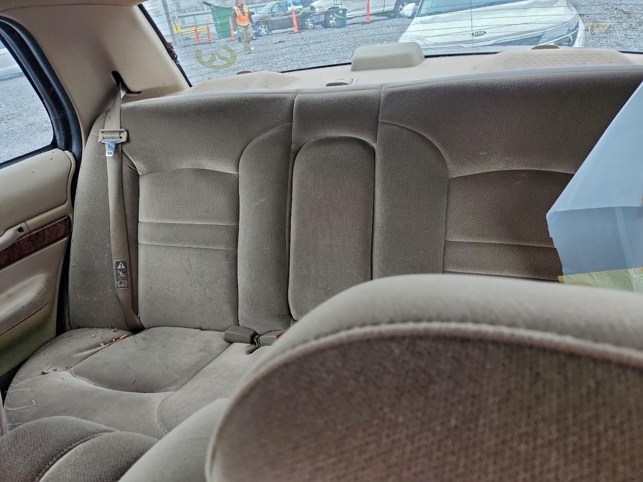 2002 Mercury Grand Marquis Gs VIN: 2MEFM74W92X661034 Lot: 94596135