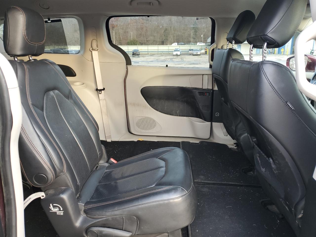 2019 Chrysler Pacifica Touring L VIN: 2C4RC1BG8KR714336 Lot: 93514275