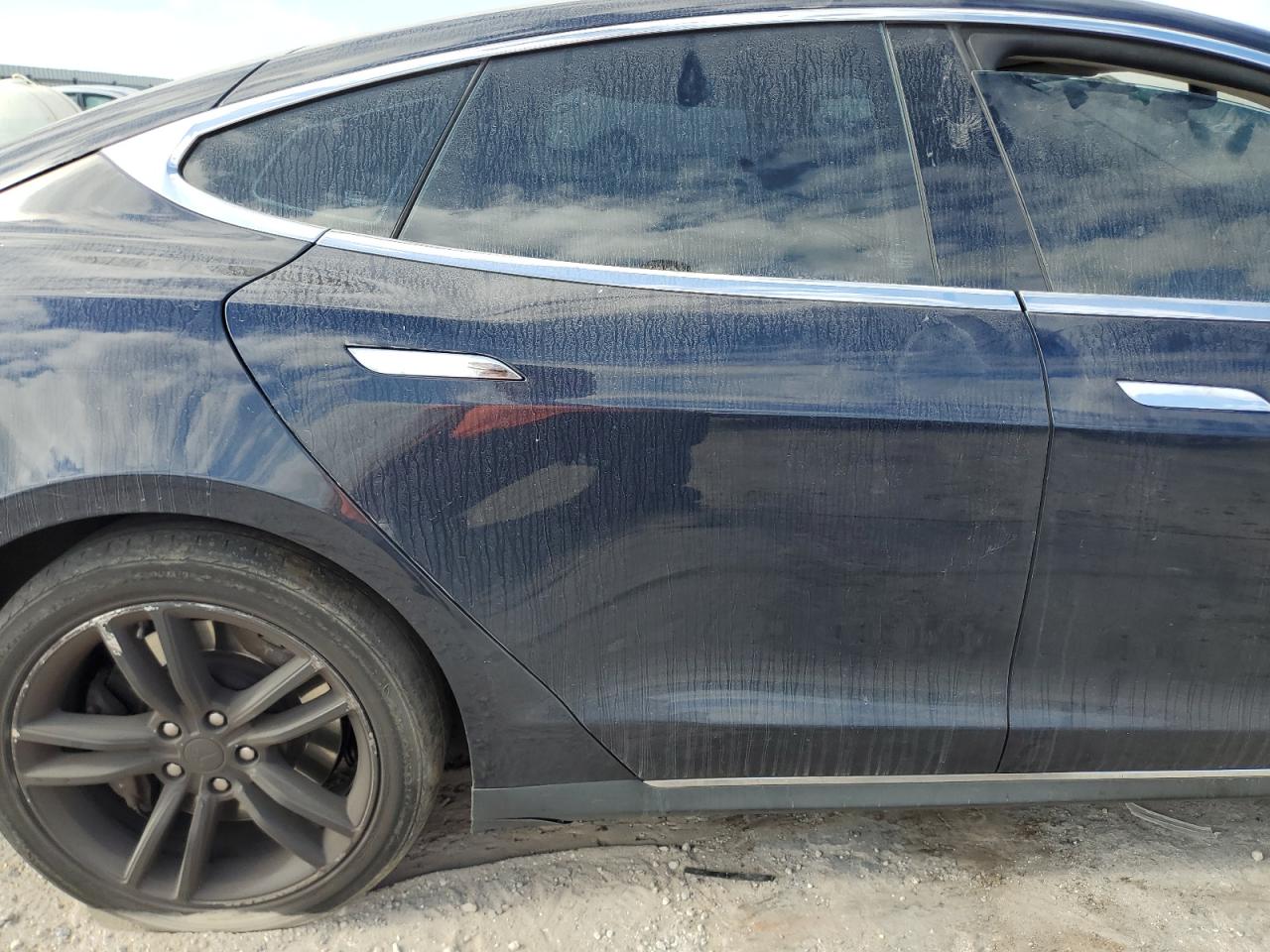 2014 Tesla Model S VIN: 5YJSA1H15EFP41245 Lot: 93044845