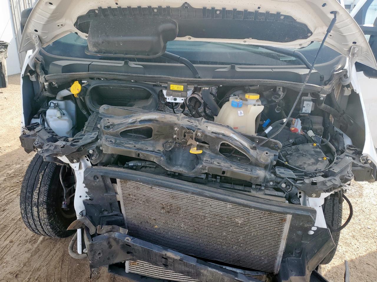 2024 Ram Promaster Van VIN: 3C6LRVBG4RE135987 Lot: 90357475